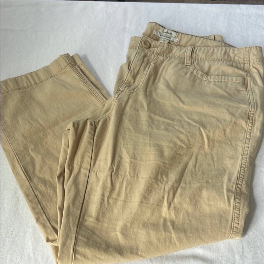 L.L. Bean Petite Tan Cotton Twill Lightweight Pants - Picture 10 of 10